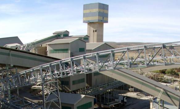 Working Conditions inside De Beers Diamond Mines - Koffiefontein